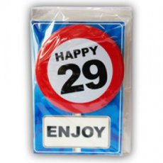 Carte de vœux avec badge à épingler 'Happy 29'