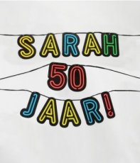 Neon Slinger Verpakt 50 jaar Sarah